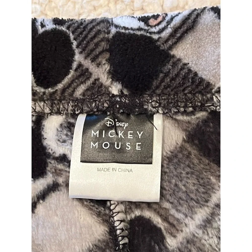 Disney Mickey Mouse Womens Plaid Sleep Shorts Black Size XL Fuzzy comfy core NWT - Picture 6 of 12